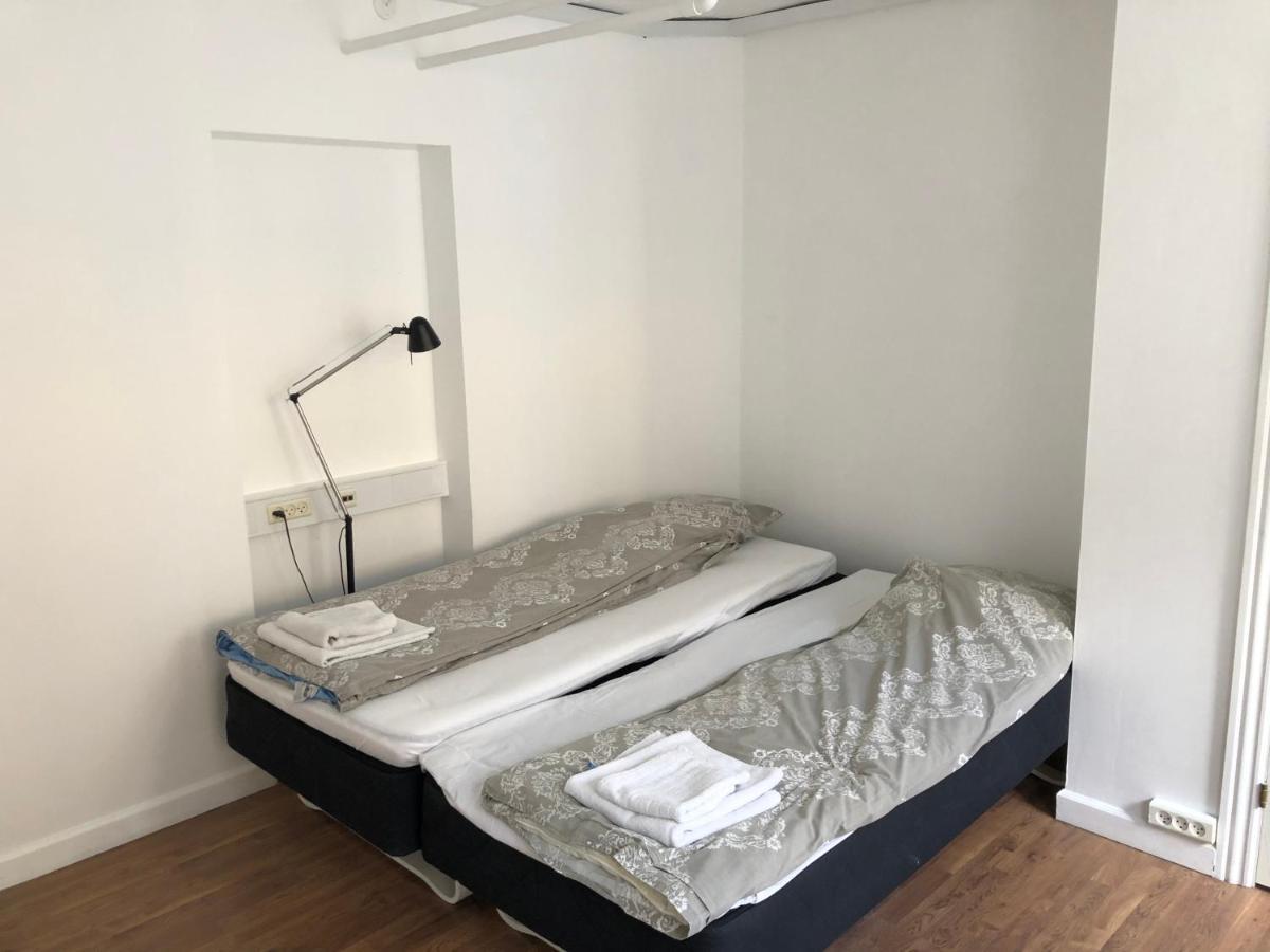 Rooms In Quiet White Villa Apartment Hortensiavej 8 On Frederiksberg C København Eksteriør billede
