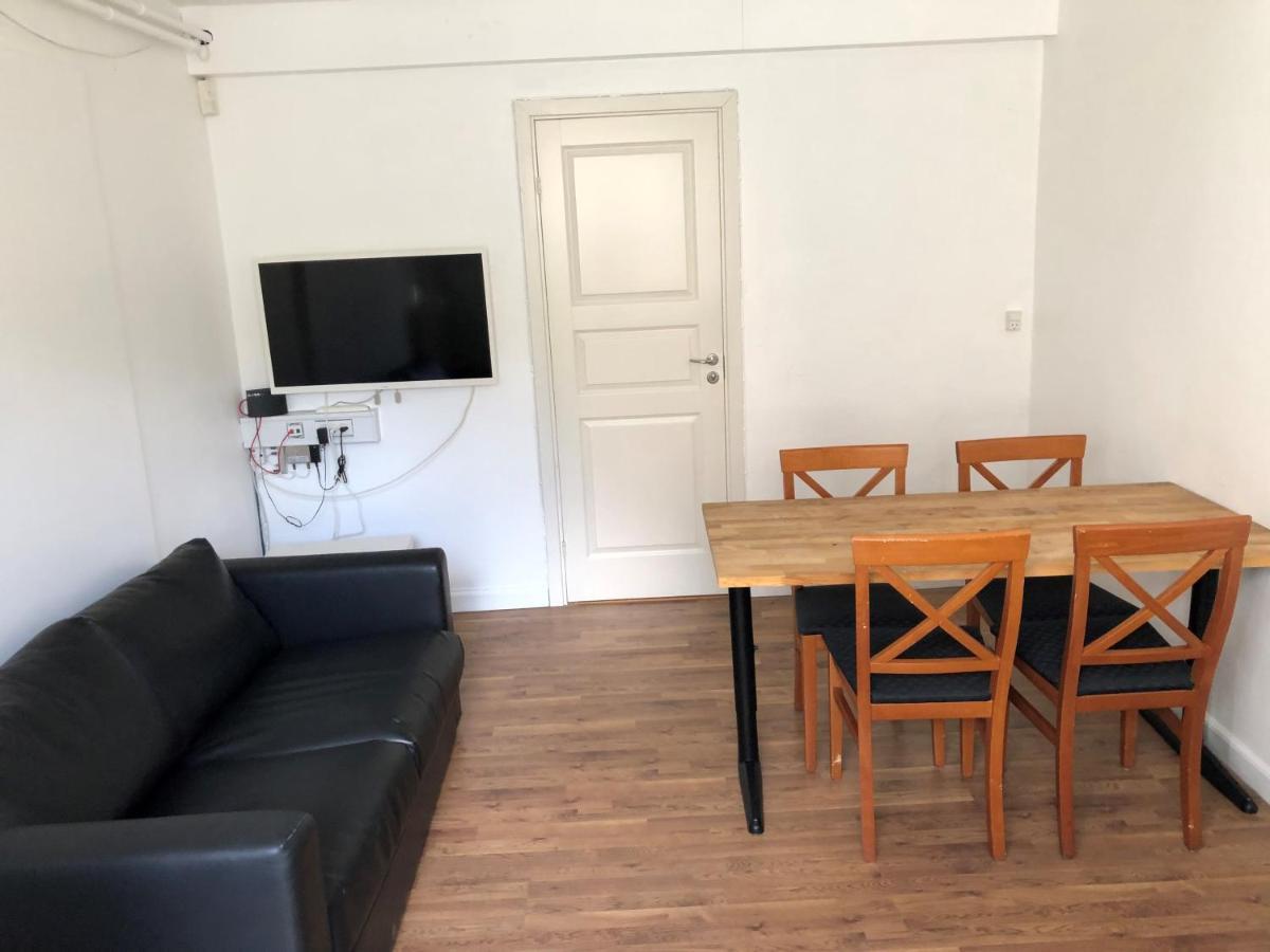Rooms In Quiet White Villa Apartment Hortensiavej 8 On Frederiksberg C København Eksteriør billede