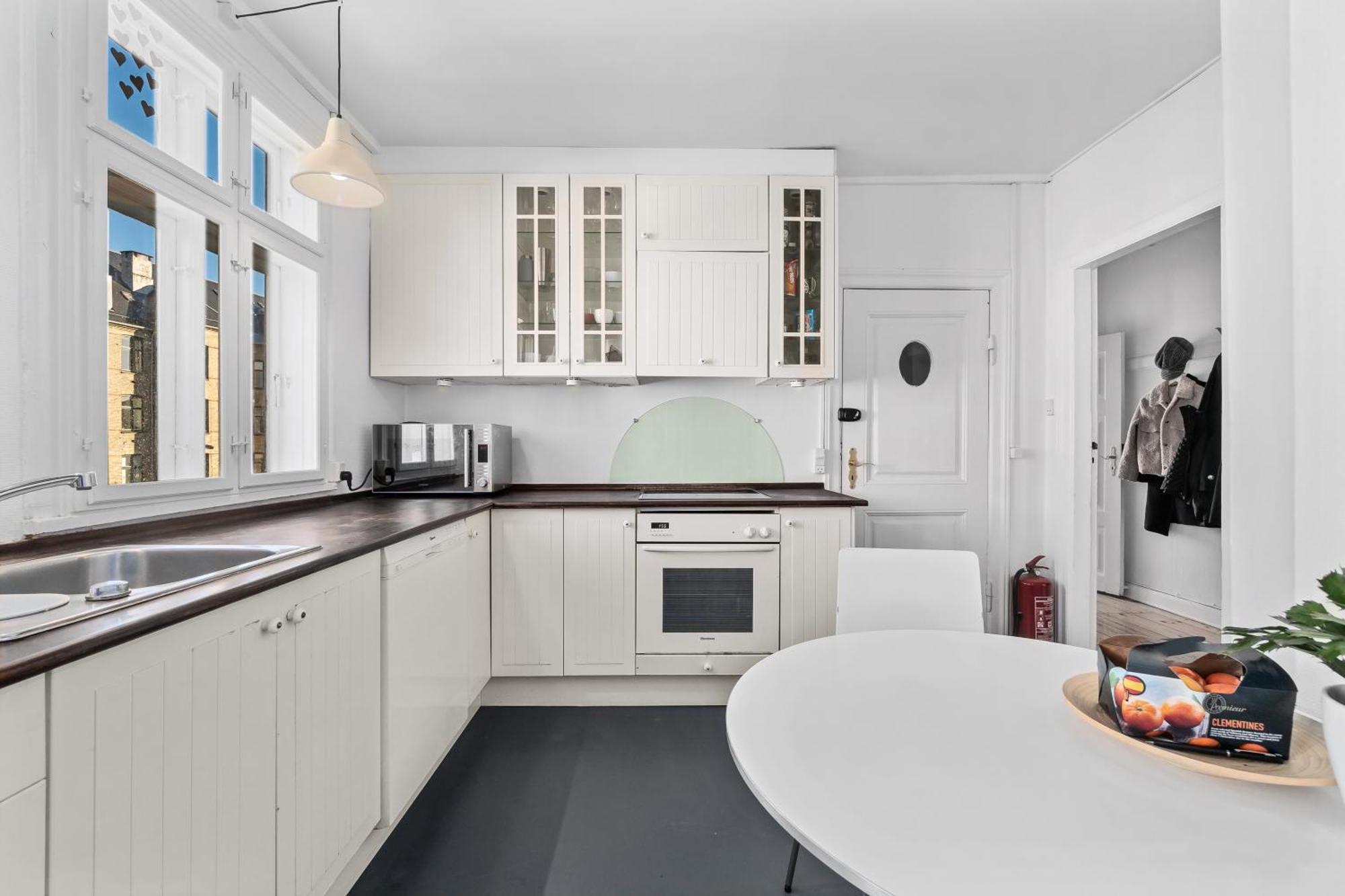 Rooms In Quiet White Villa Apartment Hortensiavej 8 On Frederiksberg C København Eksteriør billede